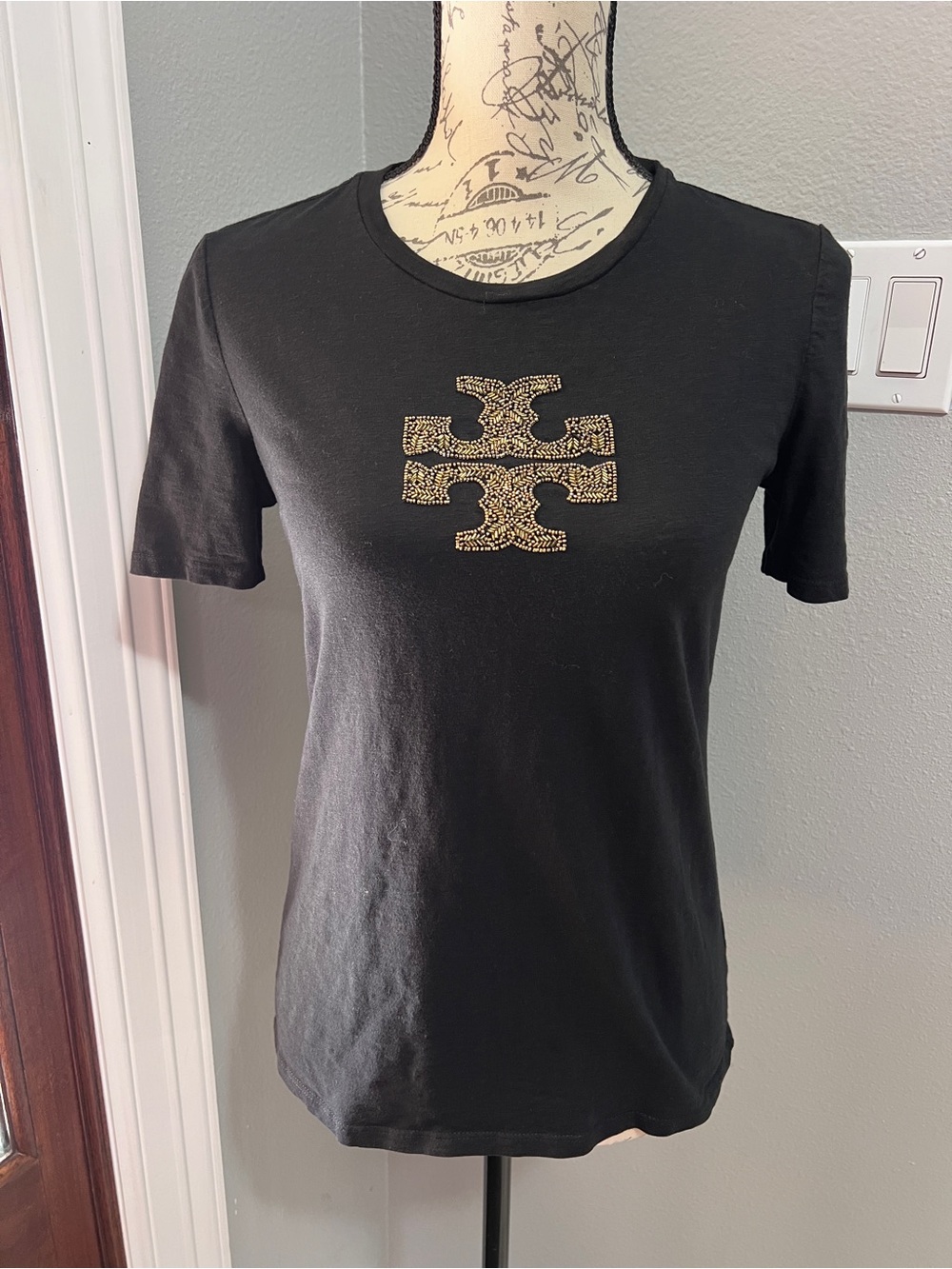 Tory Burch Jayda Black Embellished Gold Beaded Logo Tee Shirt XS